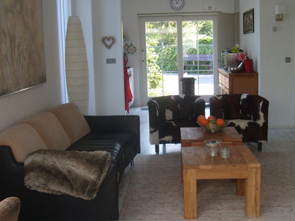 Villa With Spacious Garden Near Heeten Εξωτερικό φωτογραφία
